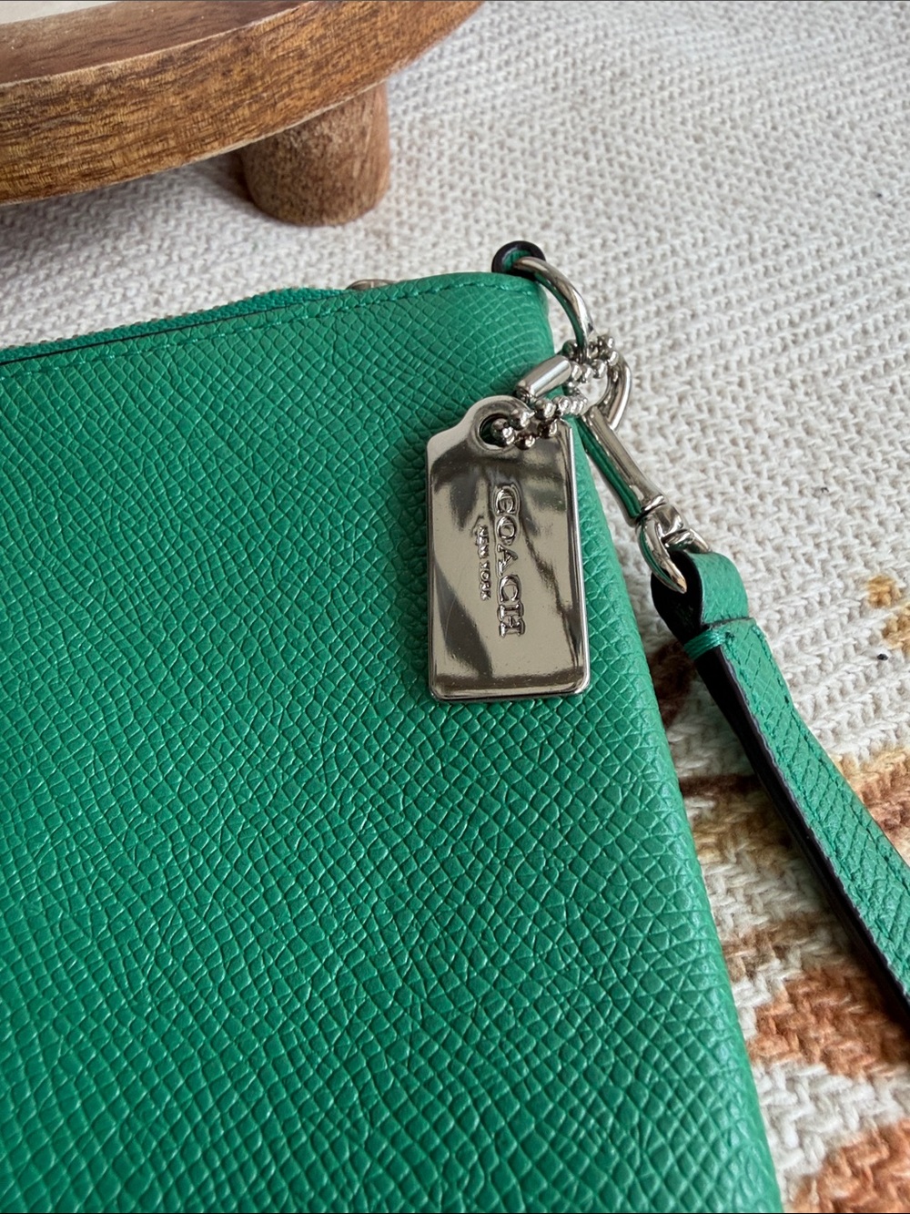 Coach Green Leather Chain Strap Crossbody - Picture 5 of 9